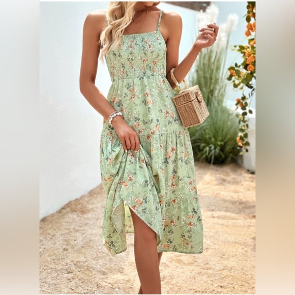 LAST ONE 🔥 Boho Floral Print Ruffle Hem Cami Dress Midi Green - Picture 5 of 9